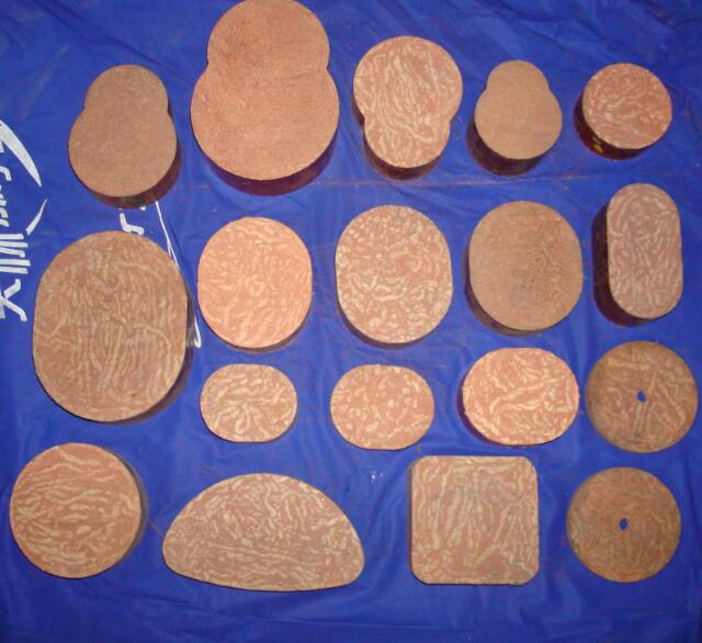 生產(chǎn)各類(lèi)制動(dòng)器摩擦片制動(dòng)塊